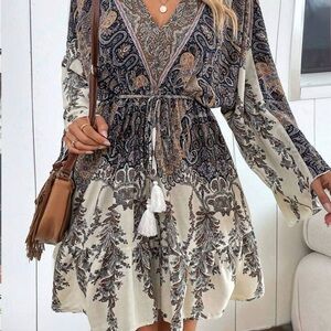 SHEIN Multicolor Paisley Long Sleeve Dress